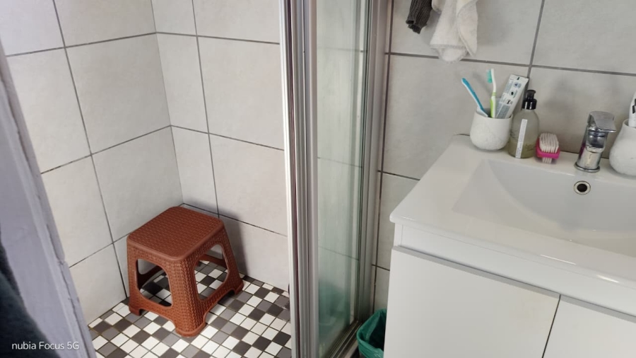 4 Bedroom Property for Sale in Ferreira Town Eastern Cape